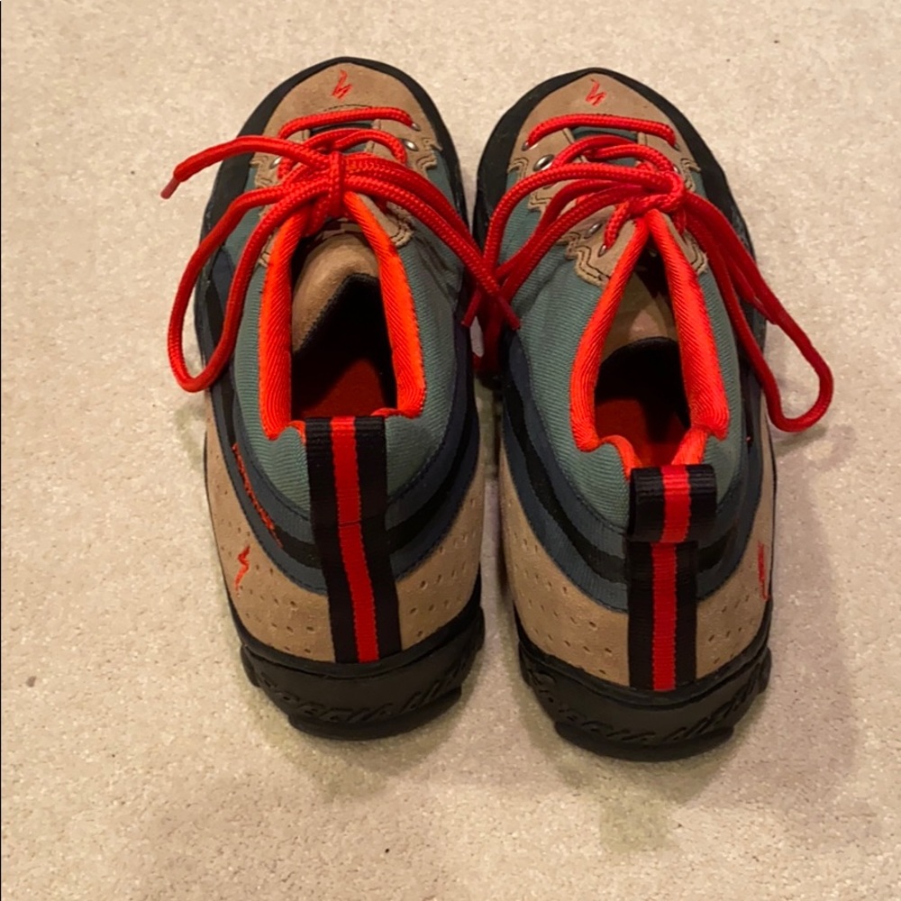 Shoes - Picture 3 of 3